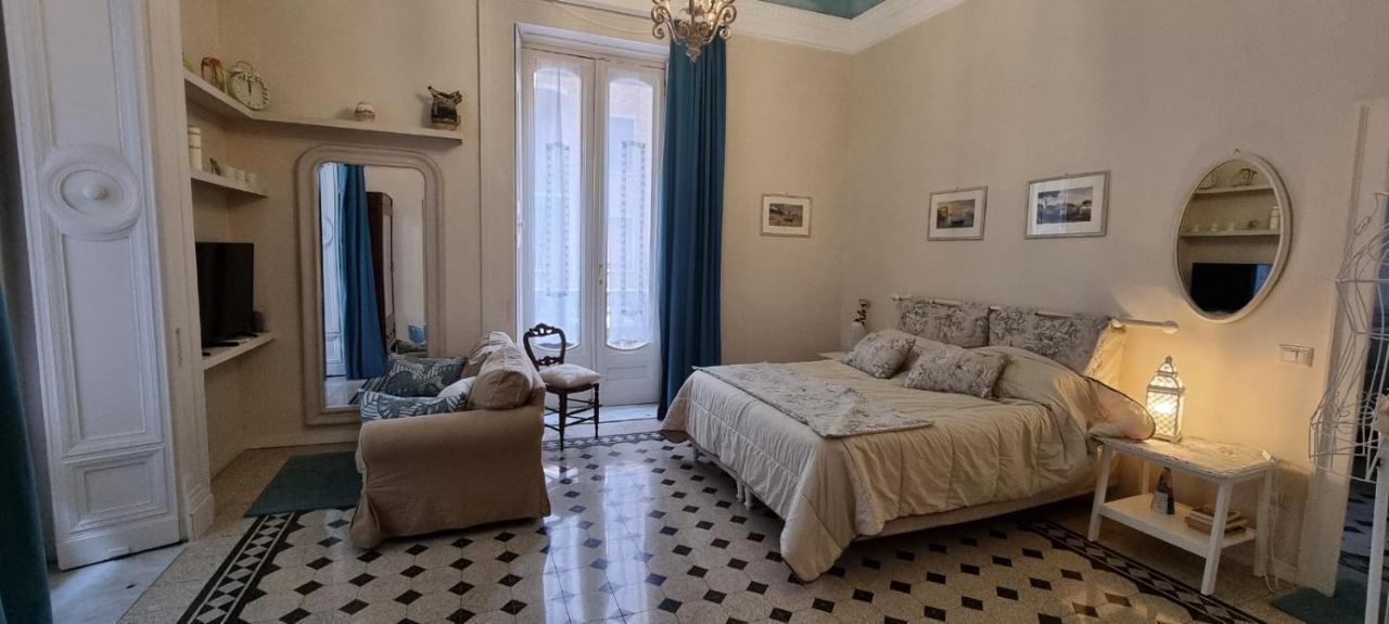 Dimora Donn'Alba Apartment Naples Luaran gambar